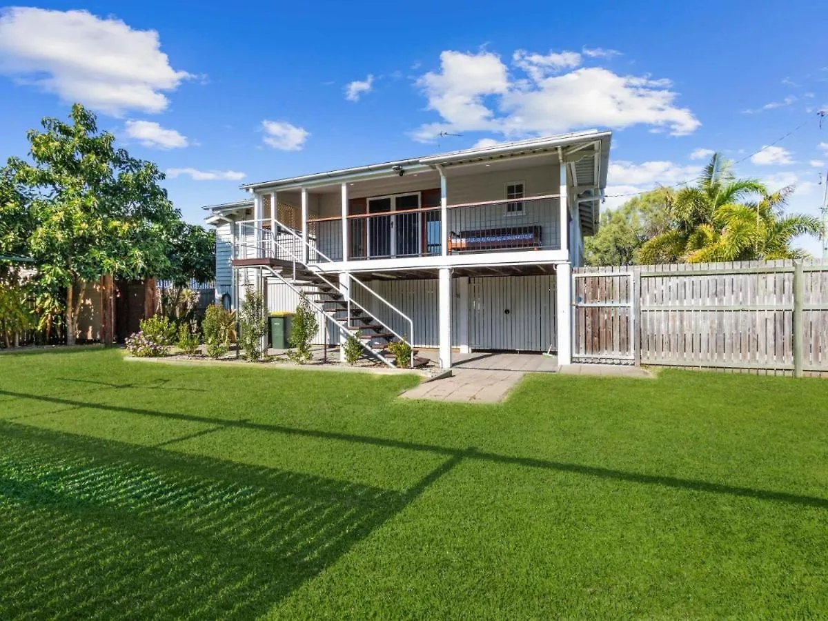 Light Filled Haven In The Heart Of Urangan Vila Hervey Bay 0*,  Austrália